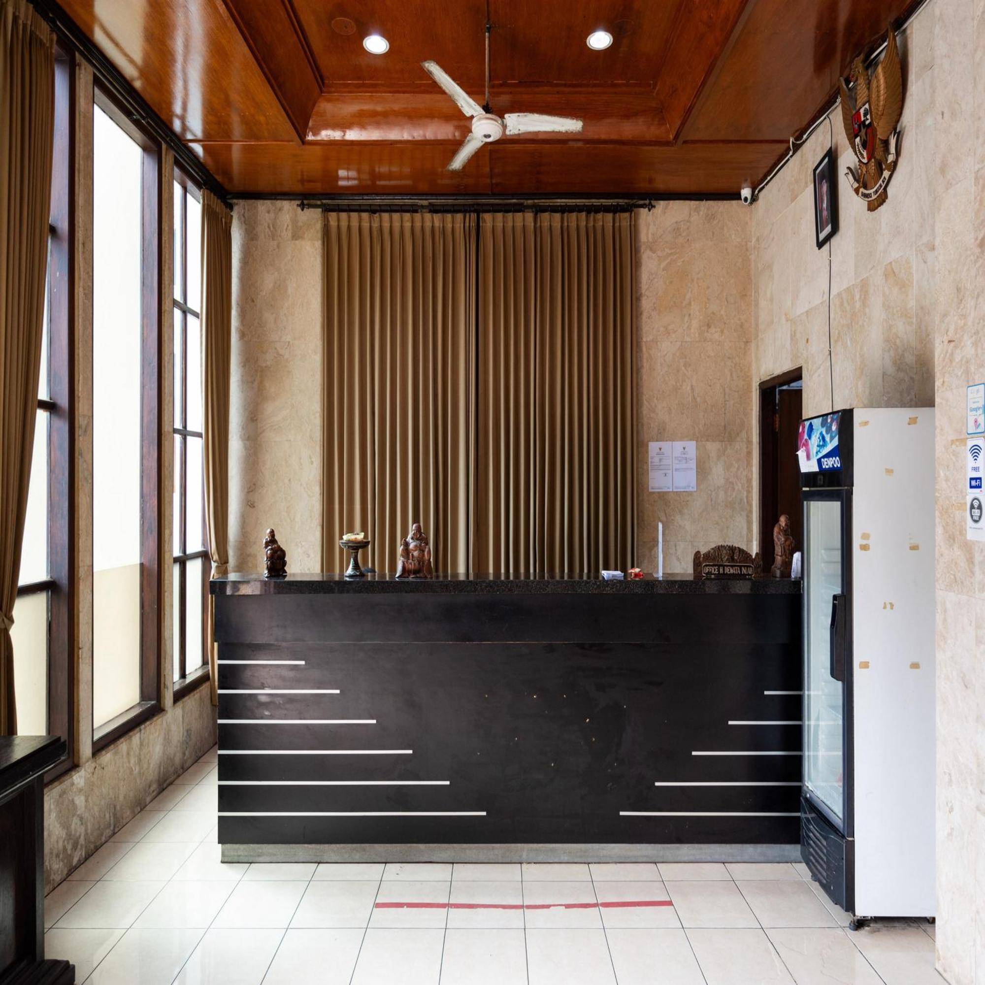 Hotel Dewata Indah Denpasar Mitra Reddoorz Buitenkant foto