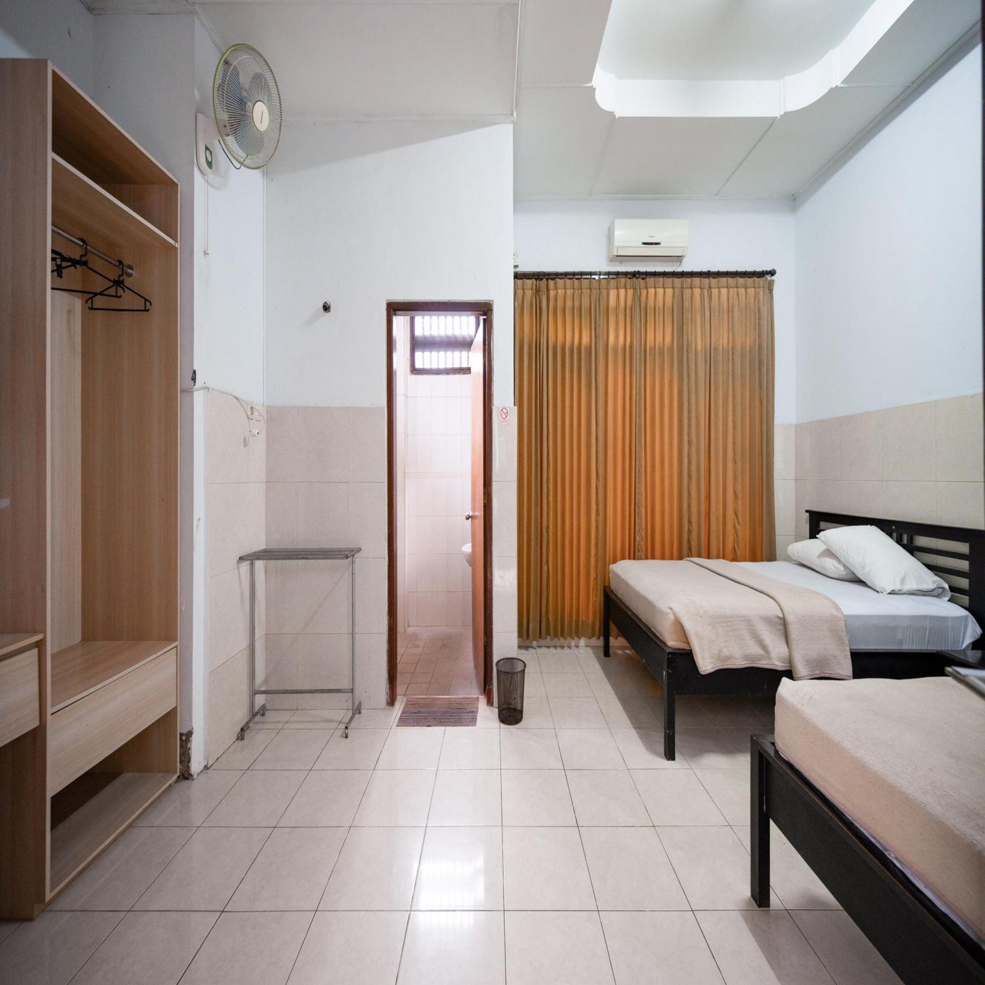 Hotel Dewata Indah Denpasar Mitra Reddoorz Buitenkant foto