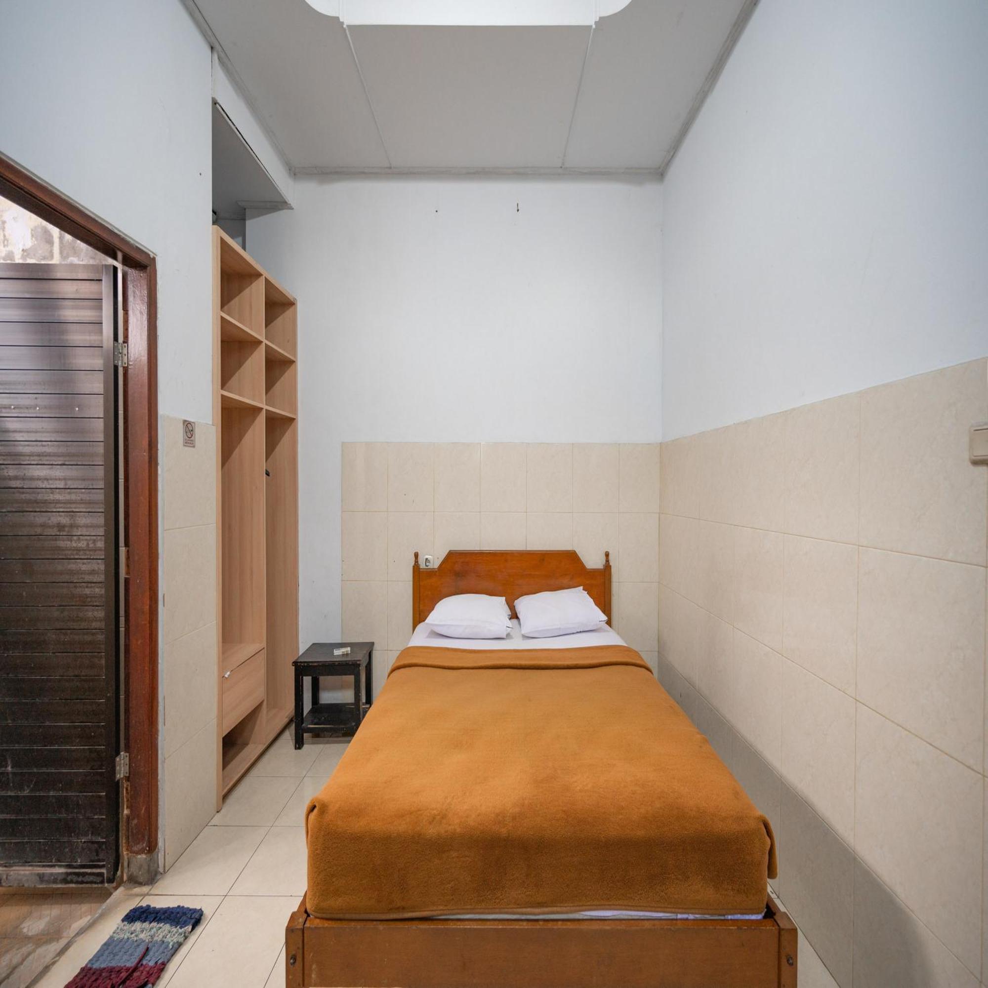 Hotel Dewata Indah Denpasar Mitra Reddoorz Buitenkant foto
