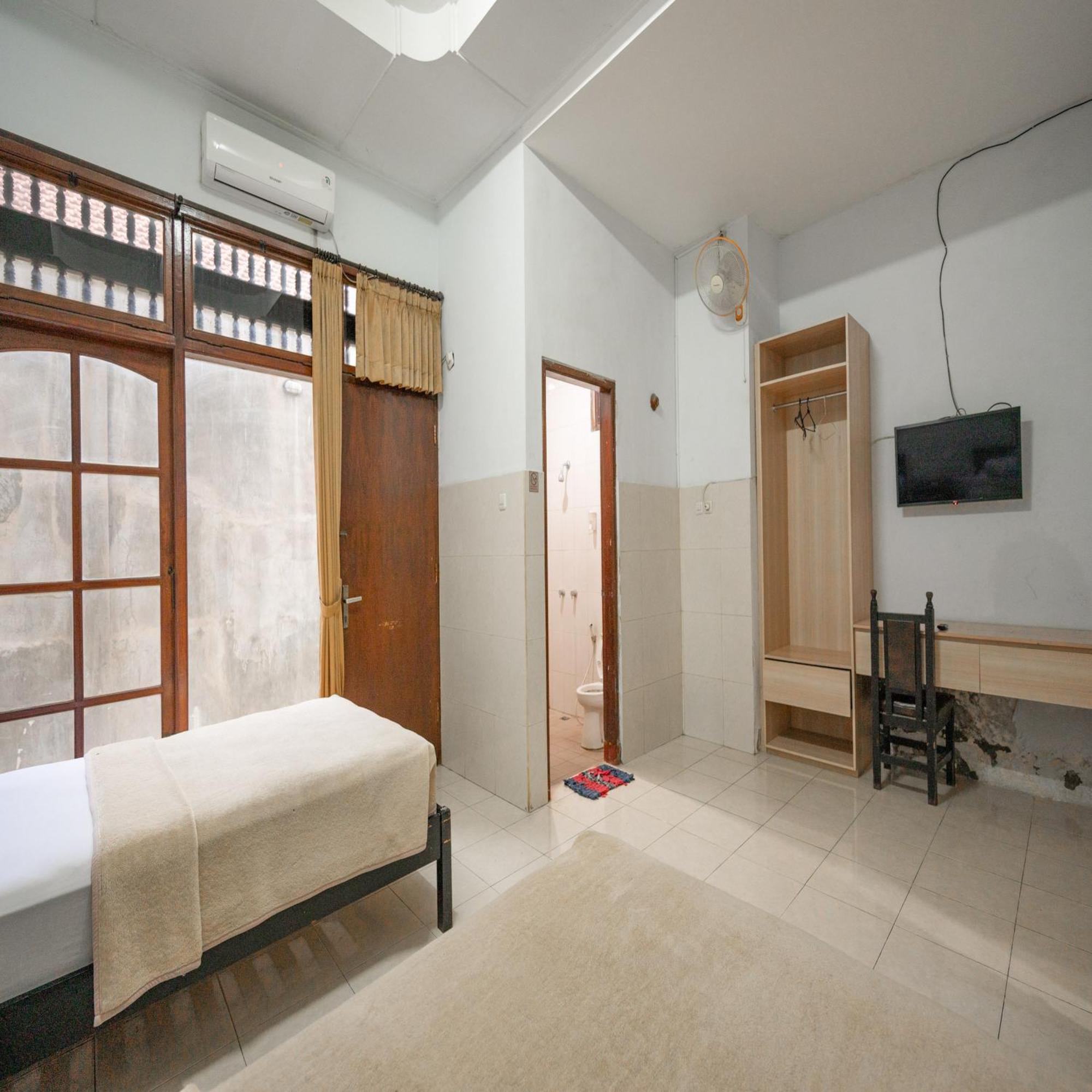 Hotel Dewata Indah Denpasar Mitra Reddoorz Buitenkant foto